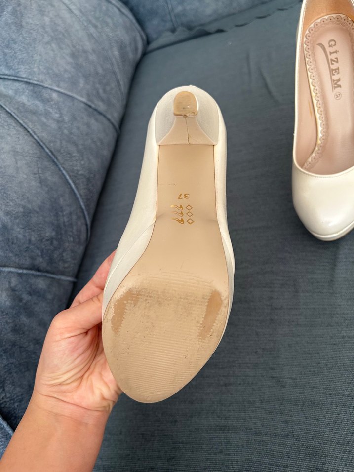 Krem Rugan Topuklu Kadın Ayakkabı - Görsel 3