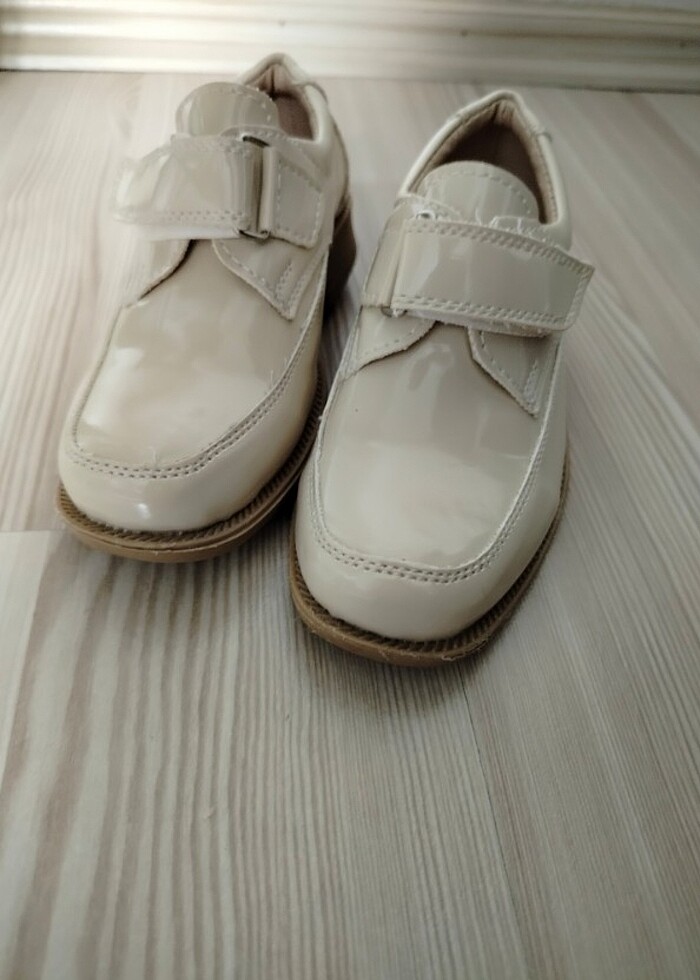 Bebek sünnet ayakkabı rugan - Görsel 3