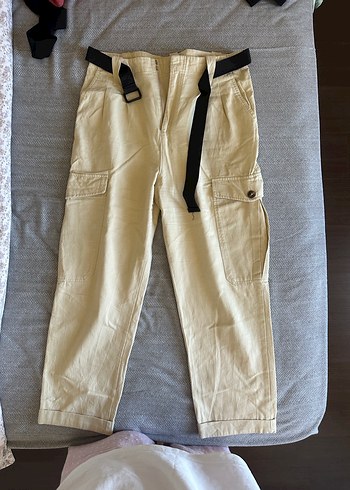 Pull and Bear Kemerli Bej Kadın Keten Pantolon