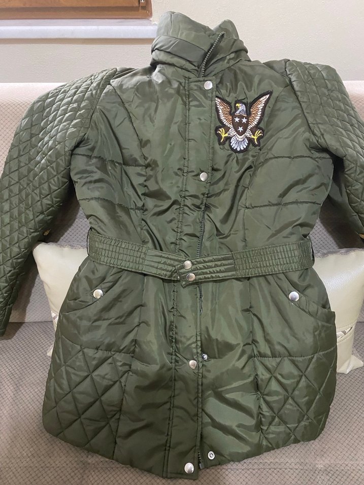 Düğmeli Uzun Yeşil Kadın Mont - Görsel 5