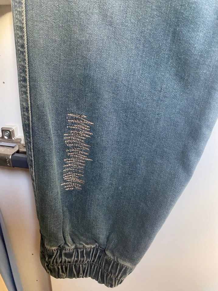 Gevşek Kesim Cep Detaylı Kadın Kot Pantolon - Görsel 2