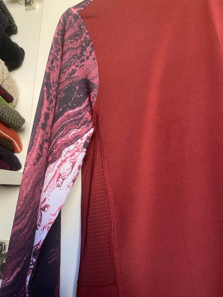 Bordo Uzun Kollu Yüksek Yakalı Kadın Gömlek - Görsel 3