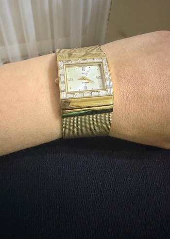 Altın Renk Kadın Saat - Görsel 6