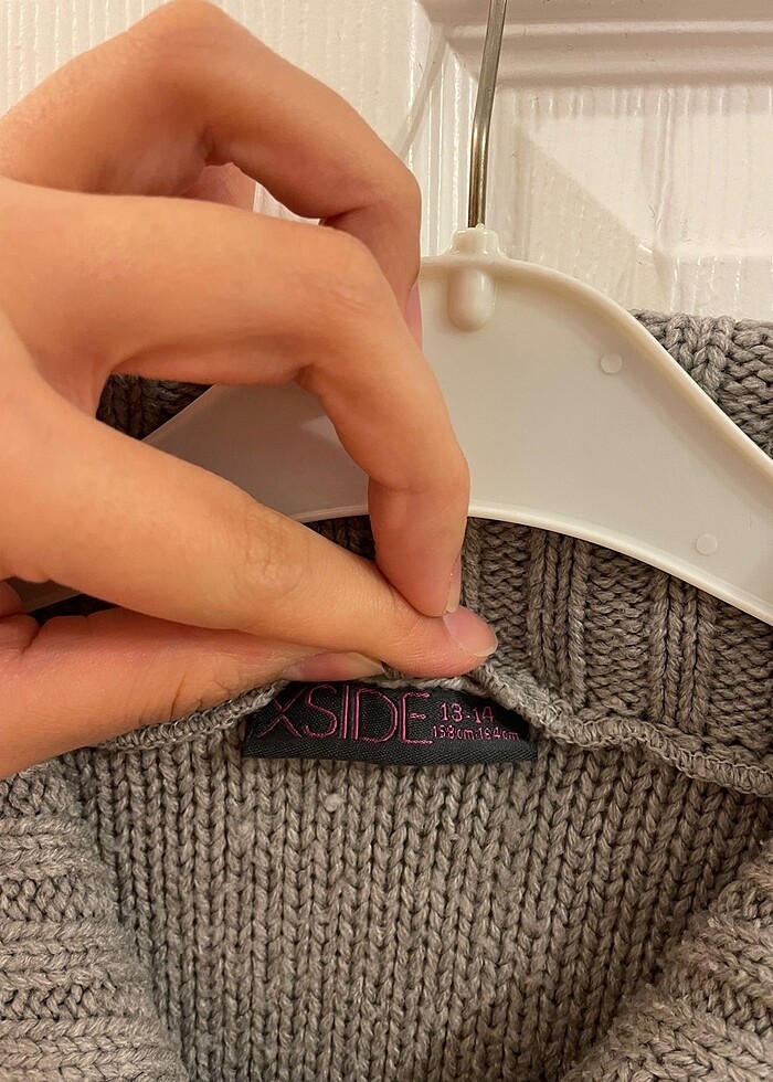 Gri yelek, düğmeli - Görsel 3