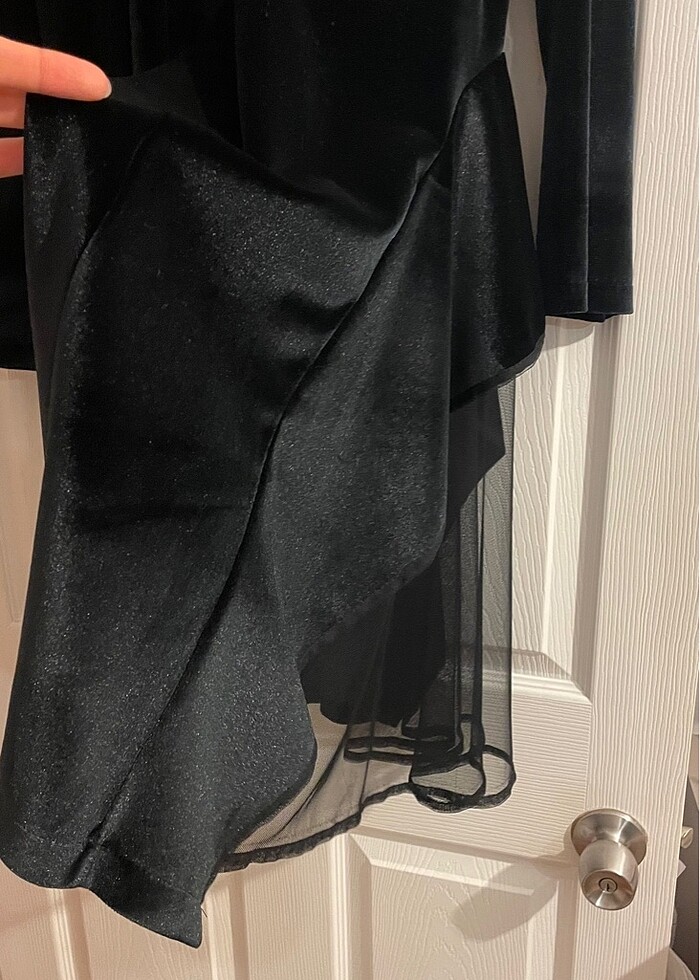 Siyah şık kıyafet - Görsel 3