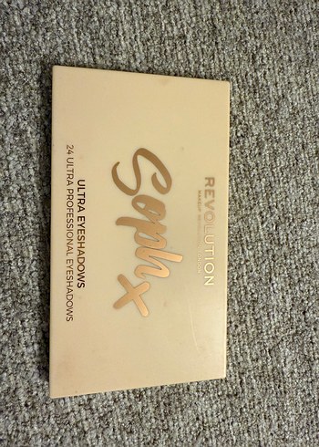 Revolution Sophx 24 Renk Ultra Göz Farı Paleti - Görsel 2