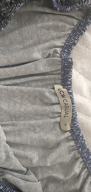 LC Waikiki Bluzz