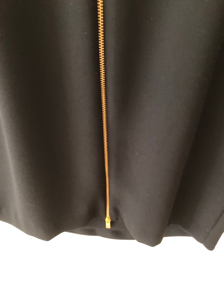 House of Camelia Kemer Detaylı Siyah Midi Ofis Elbisesi - Görsel 5