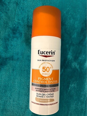  Beden Eucerin SPF50 renkli güneş kremi 50ml