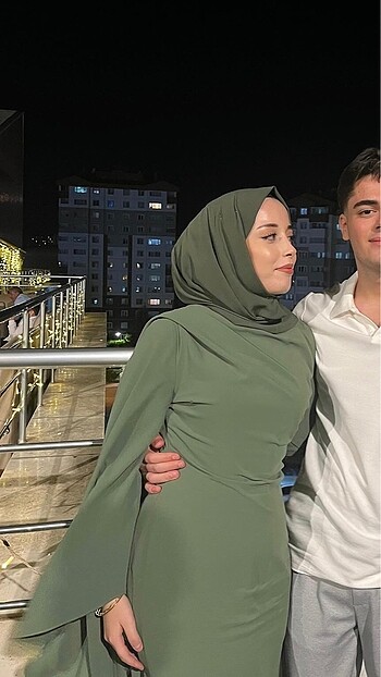 şal detaylı abiye
