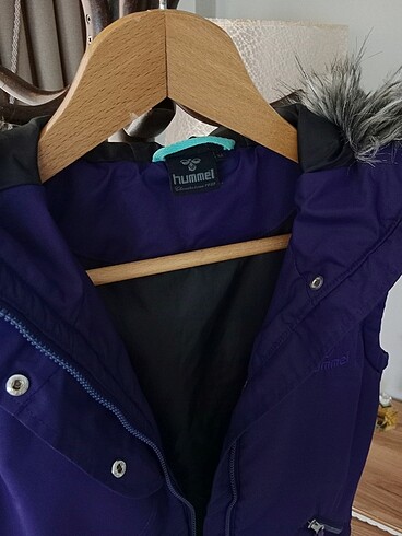 Hummel Yelek