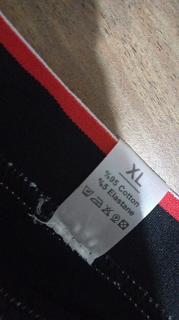 xl Beden Banana rebulic
