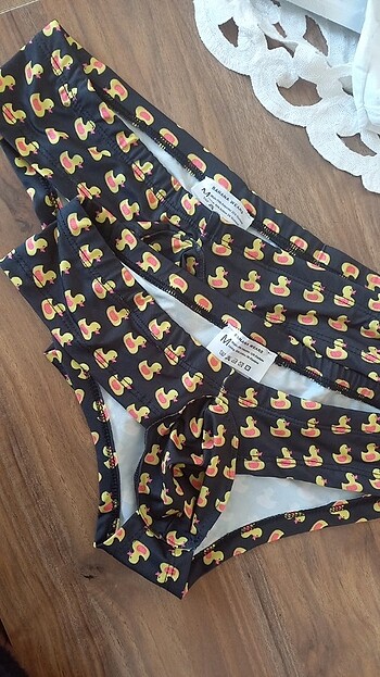 BANANA REPUBLIC OZEL SERI 2 ADET