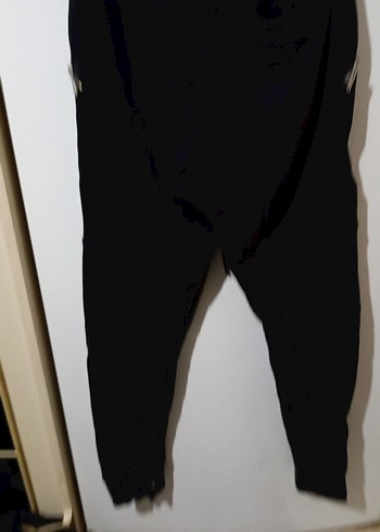 Erkek Siyah Süet Fermuarlı Dar Kesim Eşofman - Görsel 3