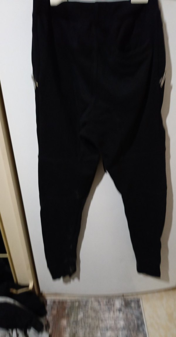 Erkek Siyah Süet Fermuarlı Dar Kesim Eşofman - Görsel 3