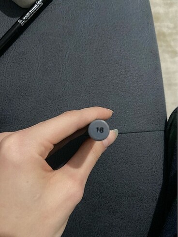  Beden Renk Kiko eyeshadow stick