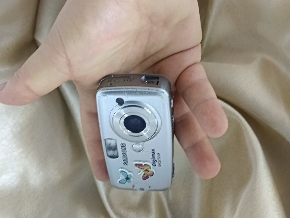 Samsung Vintage Fotoğraf Makinesi — görsel 3/6