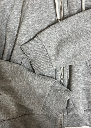 m Beden gri Renk Hm fermuarlı sweatshirt