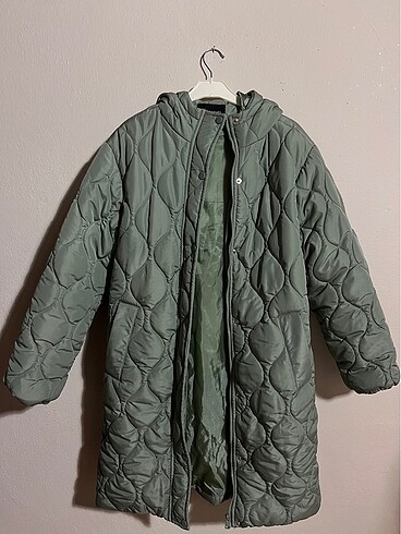 LC Waikiki Uzun mont