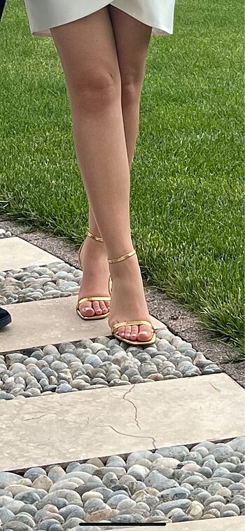 Zara gold sandalet