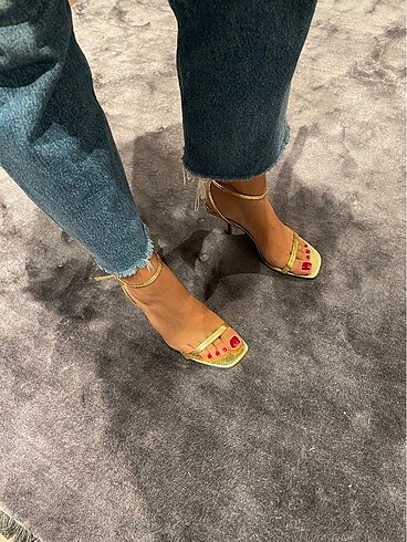 Zara gold ayakkabı