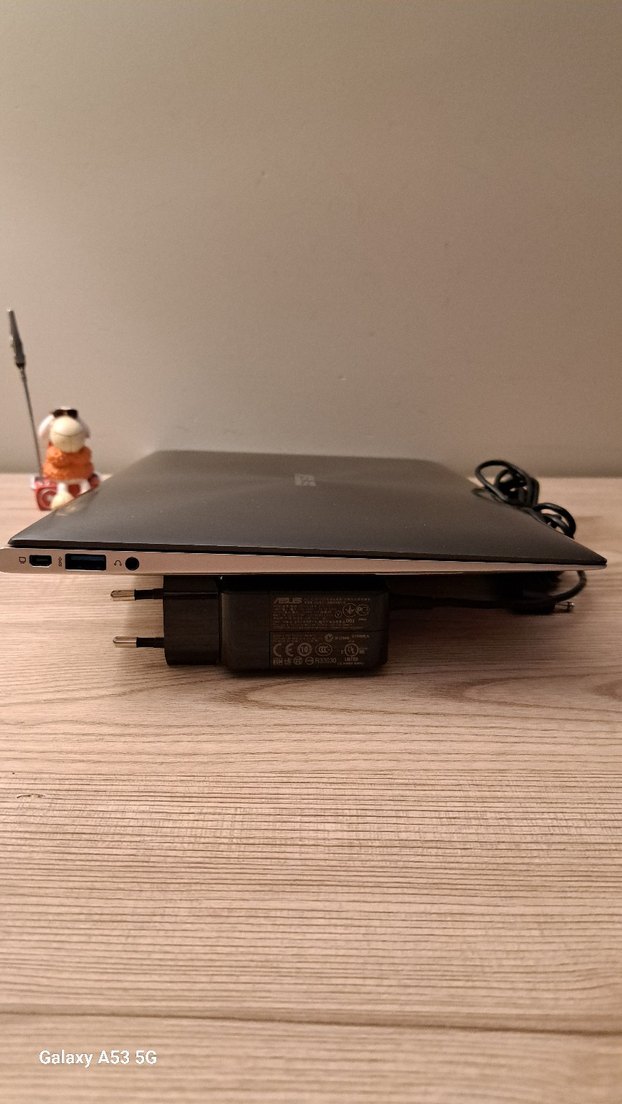 ASUS ZENBOOK 11.6 - Görsel 3