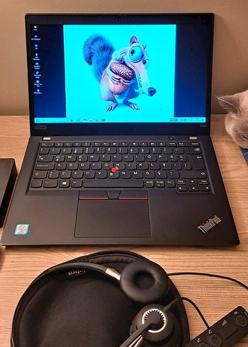 Lenovo
