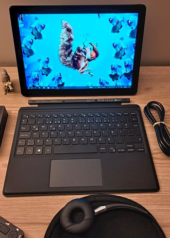 DELL LATITUDE 5285 2in 1 - Görsel 5