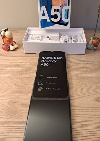 SAMSUNG A50 TELEFON 64GB 6GB RAM