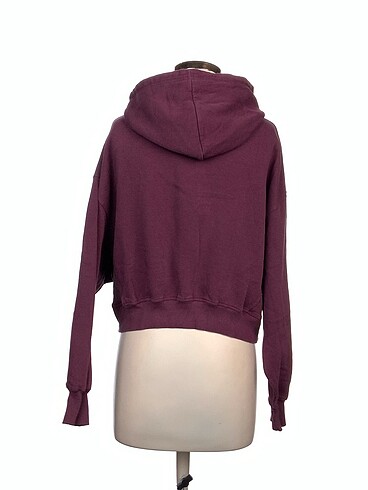s Beden Pull and Bear Sweatshirt %70 İndirimli.