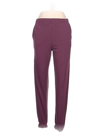 Pull and Bear Eşofman Altı %70 İndirimli.