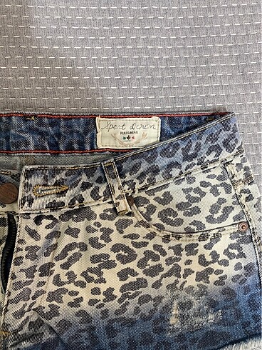 36 Beden PULL AND BEAR LEOPAR KOT ŞORT