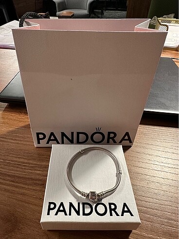 Pandora Bileklik