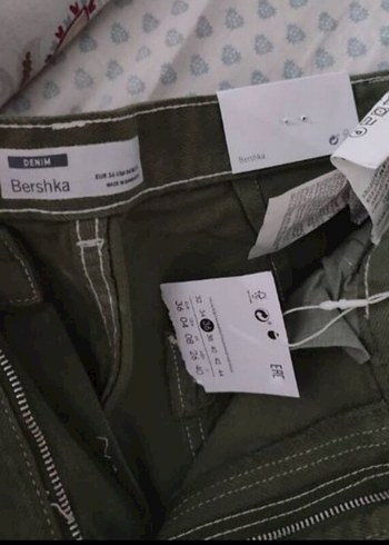 Bershka Pantolon - Görsel 6