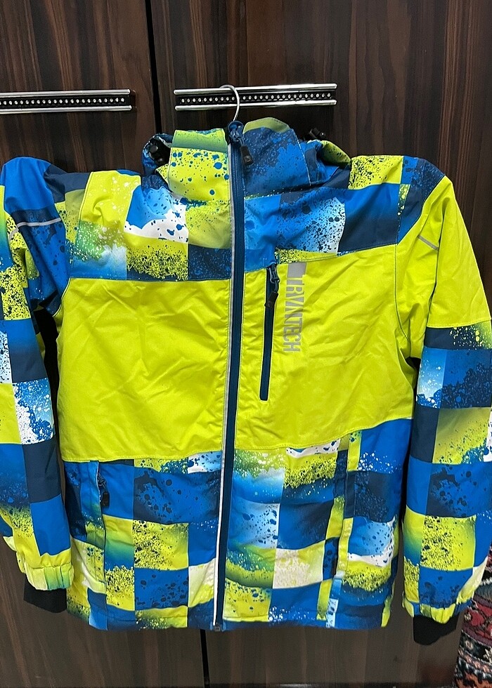 Su geçirmez kayak montu - Görsel 2