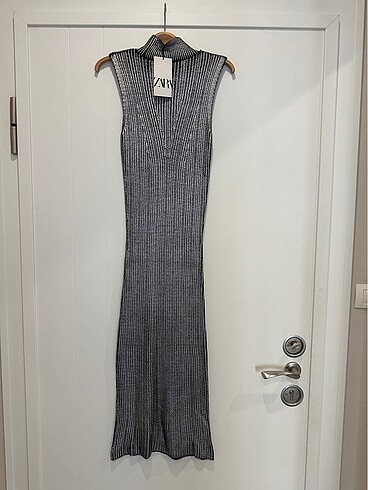 ZARA METALİK ELBİSE