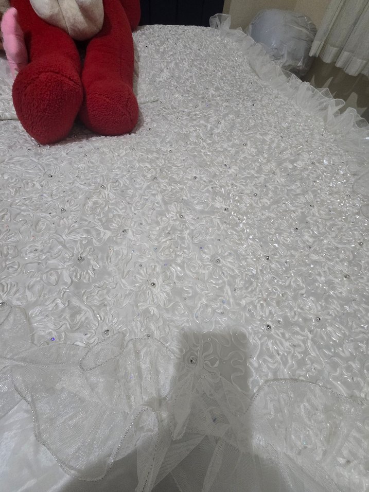 Beyaz Fırfırlı Dantelli Yatak Örtüsü - Görsel 3