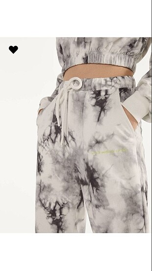Bershka batik eşofman