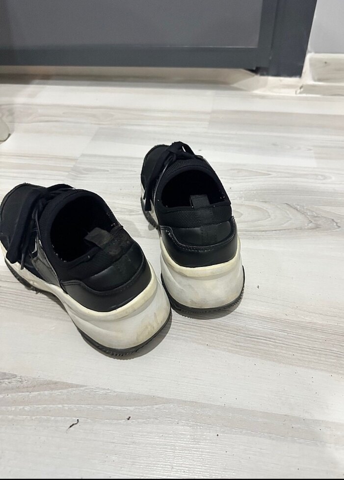 Siyah Topuklu Spor Kadın Sneaker - Görsel 3