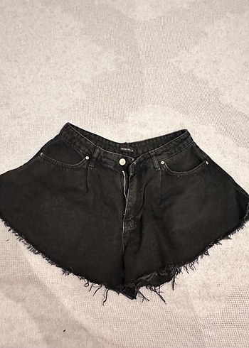 Trendyol & Milla Kadın Siyah Balon Jean Şort