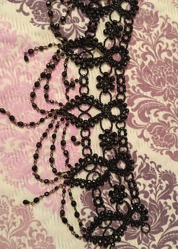 American Vintage Gotik Siyah Boncuklu Uzun Kolye