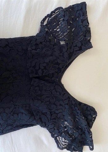 Siyah Dantelli V Yaka Kısa Elbise - Görsel 3