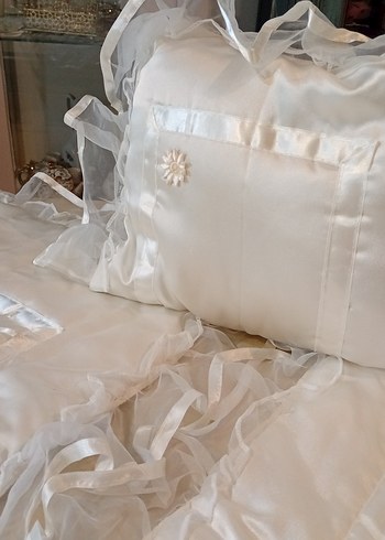 İşlemeli Beyaz Parlak  Bebek Yatak Örtüsü - Görsel 8