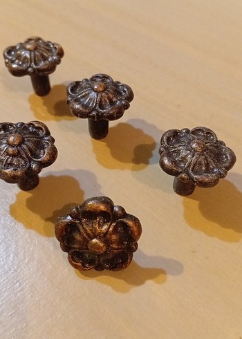 Kahverengi Vintage Çiçek Desenli Mobilya Kulp ları - Görsel 3