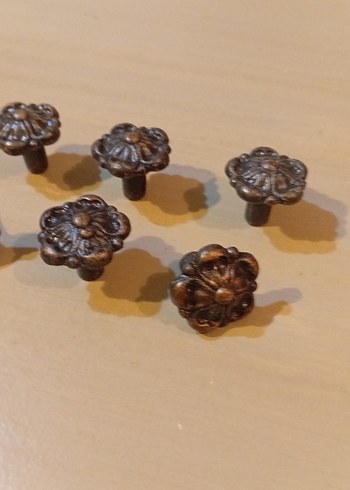 Kahverengi Vintage Çiçek Desenli Mobilya Kulp ları - Görsel 7