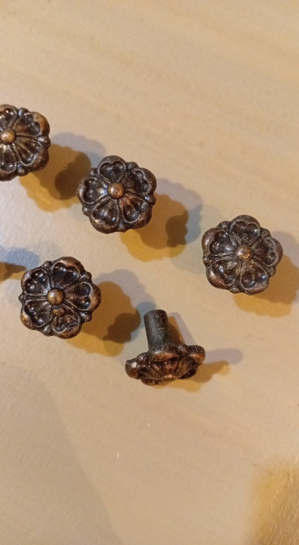 Kahverengi Vintage Çiçek Desenli Mobilya Kulp ları - Görsel 5