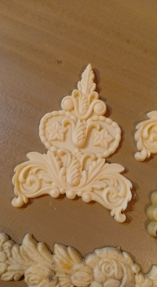 Mobilya obje süsleme aplik leri - Görsel 2