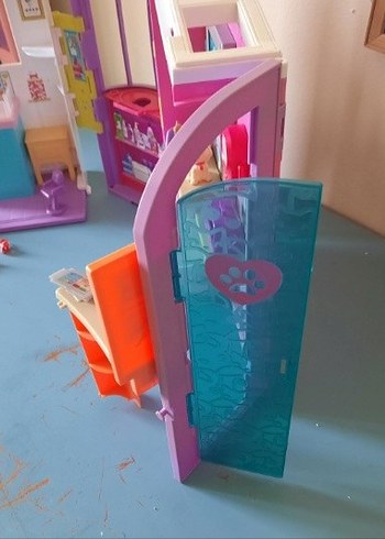 Barbie Veteriner Merkezi  evi Orjinal Pembe Detaylı - Görsel 6