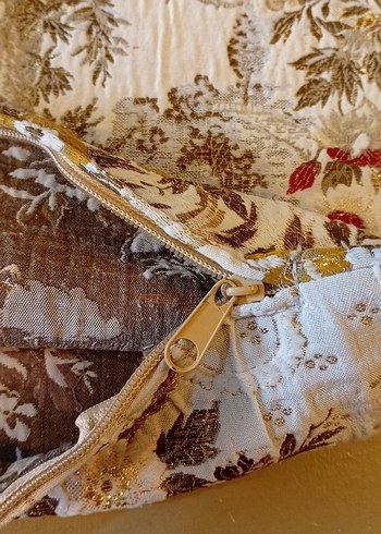 İşlemeli Bej Goblen Kırlent Kılıfı - Görsel 9