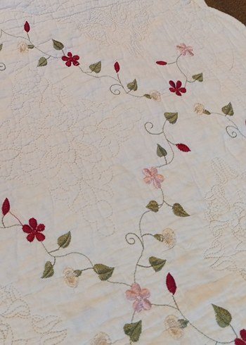 Nakışlı Beyaz Yastık Kırlent Kılıfı - Görsel 5